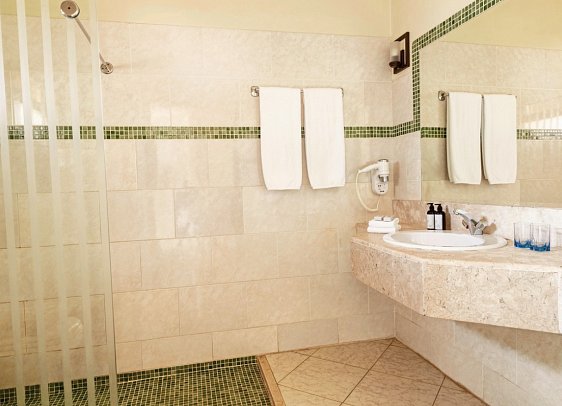 Club Paradisio El Gouna - Beispiel Bad Juniorsuite (Zimmercodierung JB1)