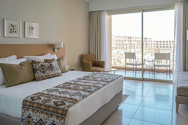 JAZ Elite Asteria - Wohnbeispiel Doppelzimmer Superior Poolblick (Zimmercodierungen DSP & DCP)