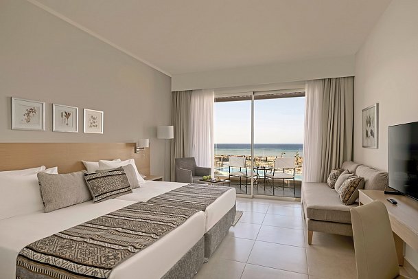 JAZ Elite Asteria - Wohnbeispiel Familienzimmer Deluxe Meerblick (Zimmercodierung FDM)