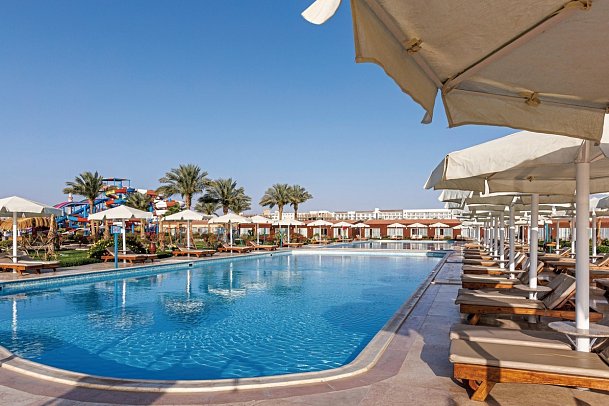 SUNRISE Alora Aqua Park Resort