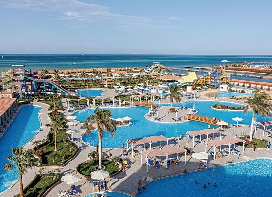 SUNRISE Alora Aqua Park Resort