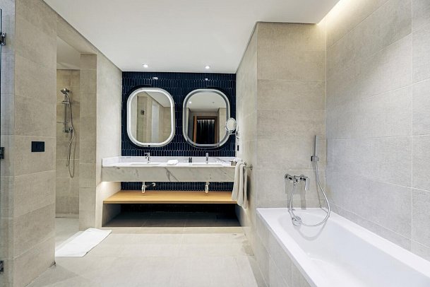 Sheraton Soma Bay Resort - Beispiel Bad Suite (Zimmercodierungen WBO & WDO)