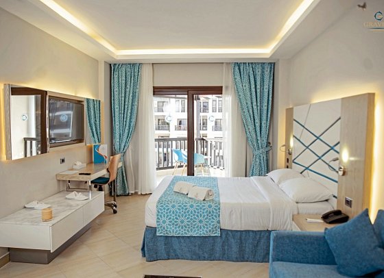 Gravity Hotel & Aqua Park Hurghada - Wohnbeispiel Doppelzimmer Superior Gartenblick (Zimmercodierungen DSG & DCG)