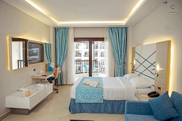 Gravity Hotel & Aqua Park Hurghada - Wohnbeispiel Doppelzimmer Superior Gartenblick (Zimmercodierungen DSG & DCG)