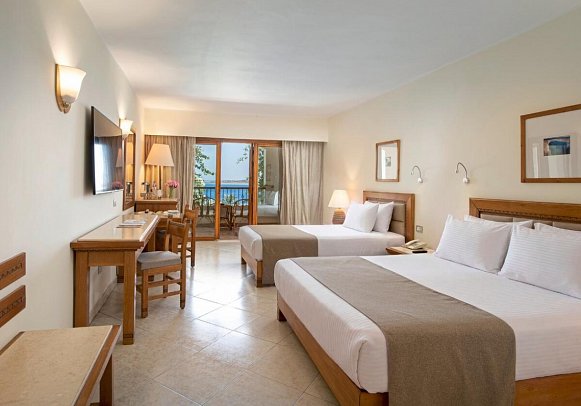 Fort Arabesque - The West Bay - Wohnbeispiel Doppelzimmer Premium Meerblick (Zimmercodierungen DMM & DSM)