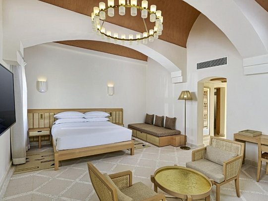 Sheraton Miramar Resort El Gouna - Wohnbeispiel Suite Superior (Zimmercodierung WS1)