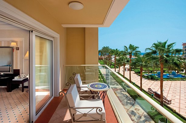 Premier Le Rêve Hotel & Spa - Beispiel Balkon Doppelzimmer Standard Poolblick (Zimmercodierung DGP)