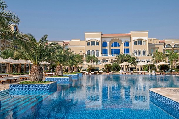 Premier Le Rêve Hotel & Spa