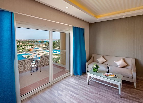 Premier Le Rêve Hotel & Spa - Wohnbeispiel Premium Jacuzzi Suite mit VIP Paket (Zimmercodierung WM1)