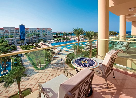Premier Le Rêve Hotel & Spa - Beispiel Balkon Premium Jacuzzi Suite mit VIP Paket (Zimmercodierung WM1)