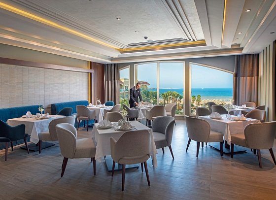 Premier Le Rêve Hotel & Spa