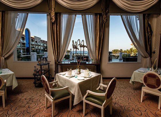Premier Le Rêve Hotel & Spa - Bella Italian à la carte Restaurant