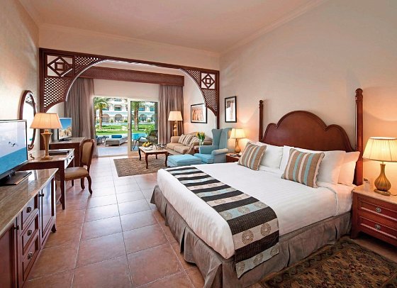 Baron Palace Sahl Hasheesh - Wohnbeispiel Suite Swim-Up (Zimmercodierung W1Q)