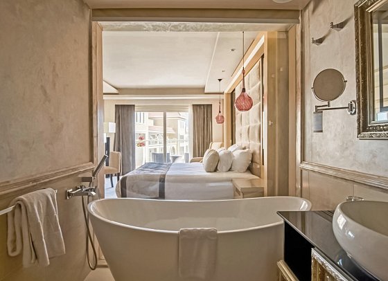 KaiSol Romance Resort - Wohnbeispiel Doppelzimmer Deluxe Poolblick (Zimmercodierungen UDP & DDP)
