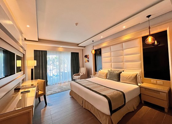 KaiSol Romance Resort - Wohnbeispiel Doppelzimmer Deluxe Swim Up (Zimmercodierungen UDQ & DDQ)