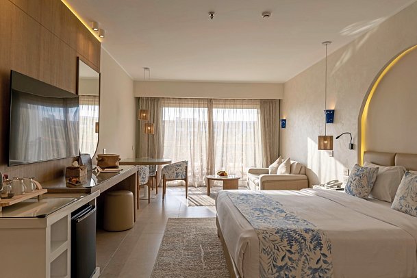 Fort Arabesque Resort & Spa - Wohnbeispiel Suite Familie seitl. Meerblick (Zimmercodierung WIN)