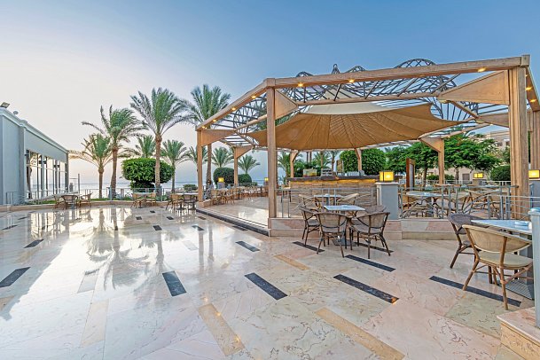 Serenity Alpha Beach