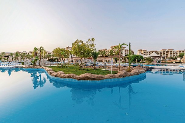 Serenity Alpha Beach