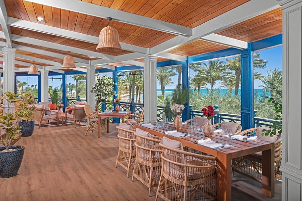 Palm Royale Resort Soma Bay