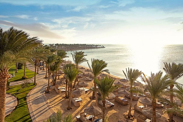 Palm Royale Resort Soma Bay