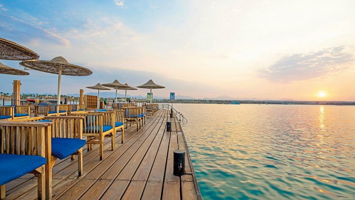 Stella Beach Resort & Spa