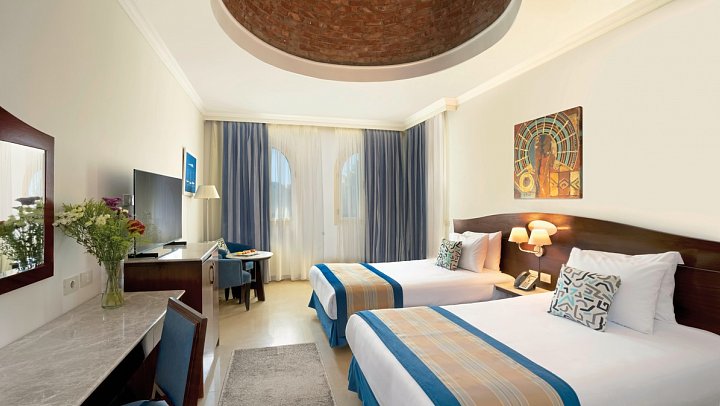 Stella Gardens Resort & Spa - Wohnbeispiel Familienzimmer mit Verbindungstür (Zimmercodierung FV1)