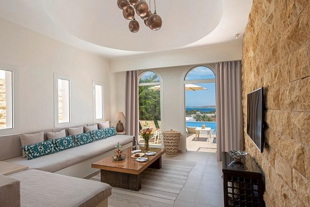 Fort Arabesque - The Villas - Wohnbeispiel Swim Up Sea View Villa (Zimmercodierungen V1Q & V1M)