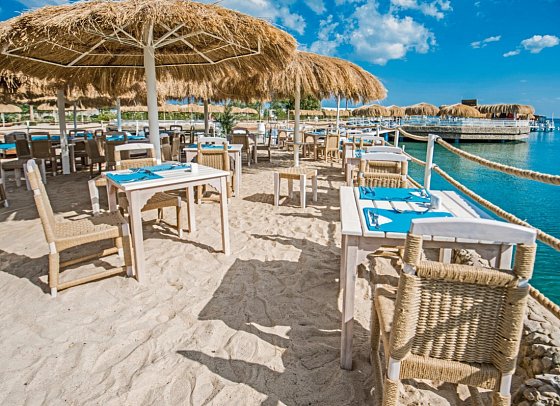 SUNRISE Aqua Joy Resort