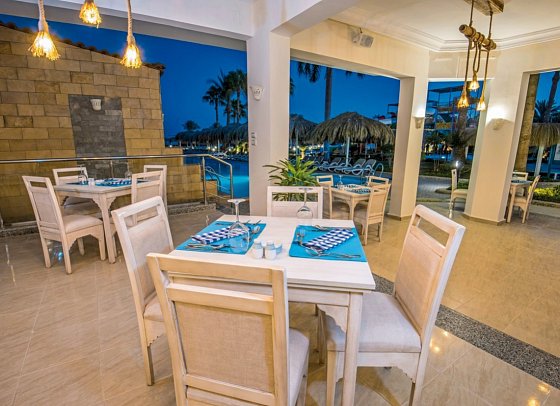 SUNRISE Aqua Joy Resort