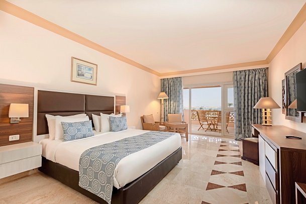 Continental Hotel Hurghada - Wohnbeispiel Doppelzimmer Standard seitl. Meerblick (Zimmercodierungen DGN & DCN)