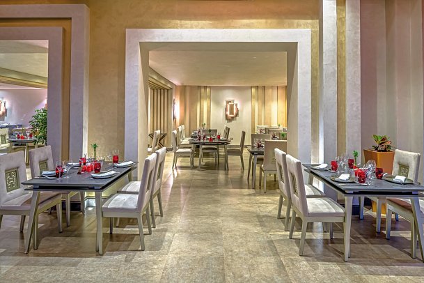 Rixos Premium Magawish Suites & Villas