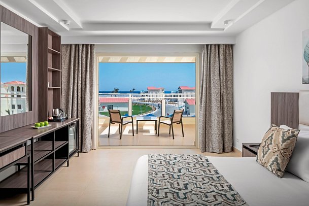 Albatros Makadi Resort - Doppelzimmer Deluxe seitl. Meerblick (Zimmercodierungen DDN & DCN)