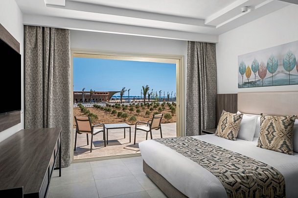 Albatros Makadi Resort - Wohnbeispiel Familienzimmer Deluxe Gartenblick (Zimmercodierung FDG)