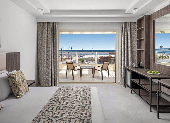 Albatros Makadi Resort - Wohnbeispiel Doppelzimmer Deluxe Beachfront (Zimmercodierungen DD4 & DC1)