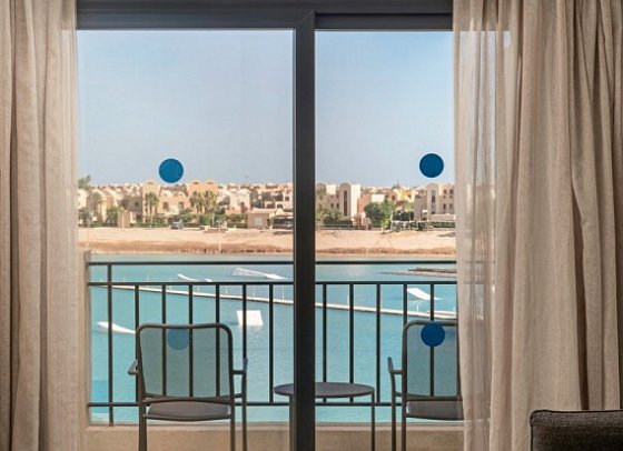 Creek Hotel & Residences El Gouna - Wohnbeispiel Creek Premium Studio Lagoon View (Zimmercodierungen SM2, SC4 & SBI)
