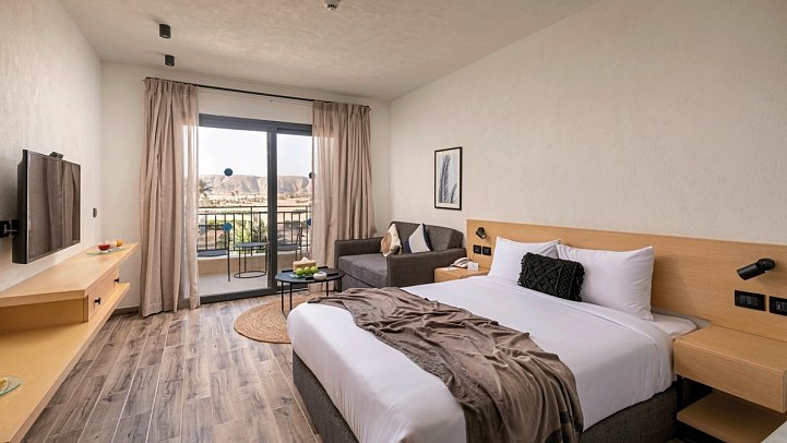 Creek Hotel & Residences El Gouna - Wohnbeispiel Creek Premium Room Mountain View (Zimmercodierungen DG1, DC1, DM4 & DMB)