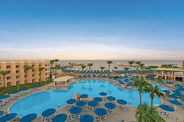 Beach Albatros Resort