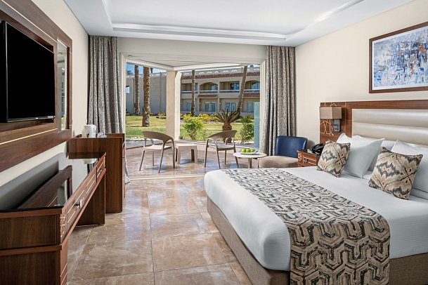 Beach Albatros Resort - Wohnbeispiel Familienzimmer Gartenblick (Zimmercodierungen F2G & FFG)