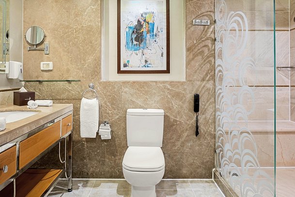 Beach Albatros Resort - Beispiel Bad Familienzimmer Poolblick (Zimmercodierung F2P)