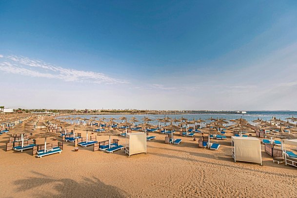 Pickalbatros Dana Beach Resort