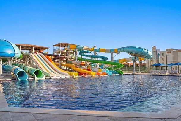 Pickalbatros Dana Beach Resort