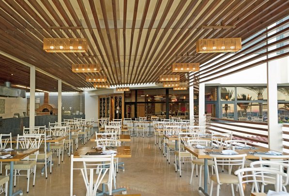 SUNRISE Holidays Resort