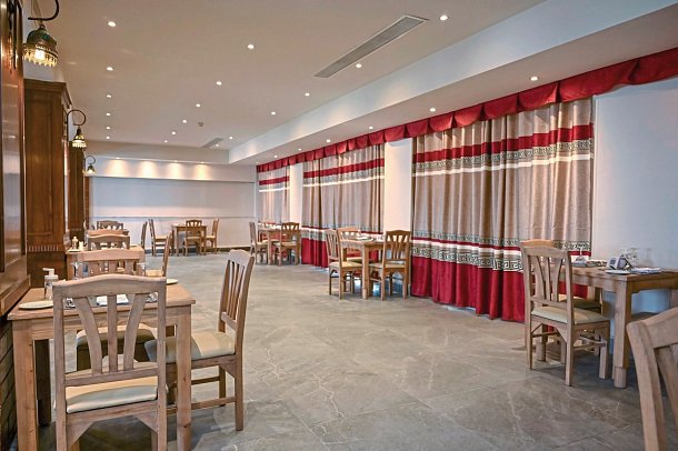 SUNRISE Serano Aqua Park Resort