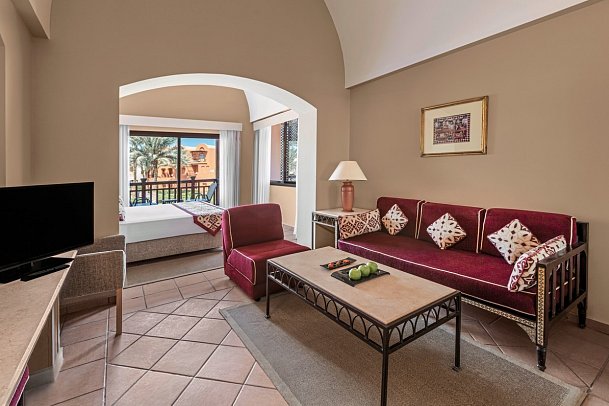 JAZ Makadi Saraya Resort - Wohnbeispiel Familienzimmer Deluxe Gartenblick (Zimmercodierung FDG)