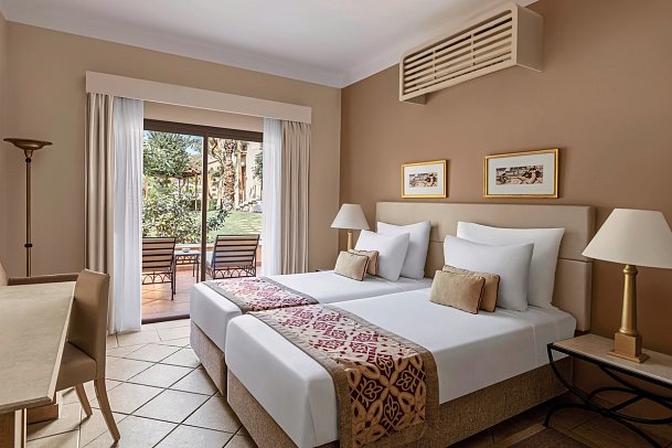 JAZ Makadi Saraya Resort - Wohnbeispiel DERTOUR (Familie) Suite Gartenblick (Zimmercodierungen A1G, WBG & WIG)