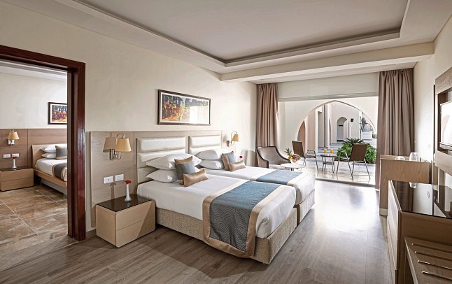 Pickalbatros Alf Leila Wa Leila Resort - Neverland Hurghada - Wohnbeispiel Familienzimmer 2 Schlafzimmer (Zimmercodierungen FV1 & FFG)