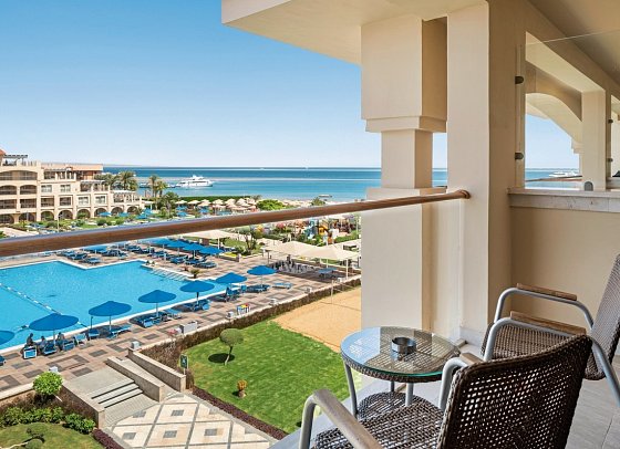 Pickalbatros White Beach Resort - Hurghada - Beispiel Balkon Doppelzimmer Deluxe Meerblick (Zimmercodierungen DDM & DCM)