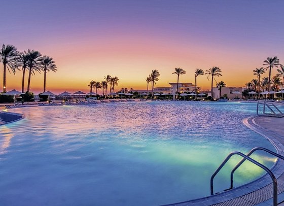 Cleopatra Luxury Beach Resort Makadi Bay