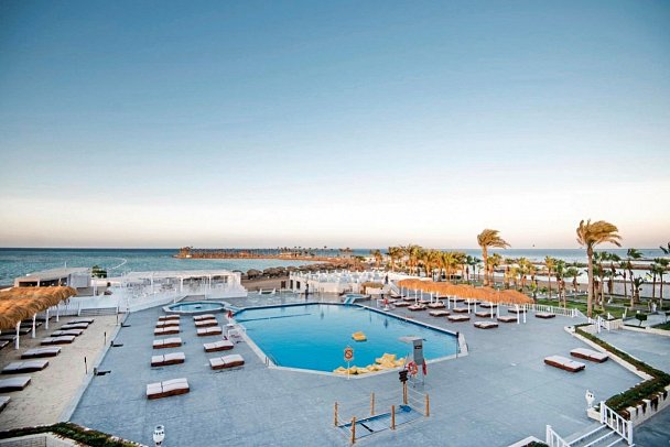 Meraki Resort