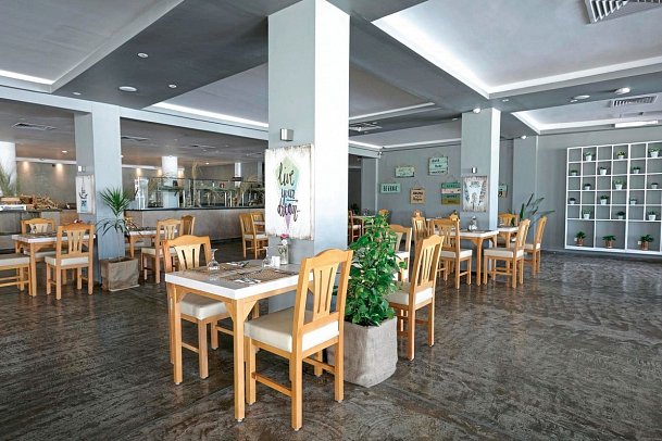 Meraki Resort